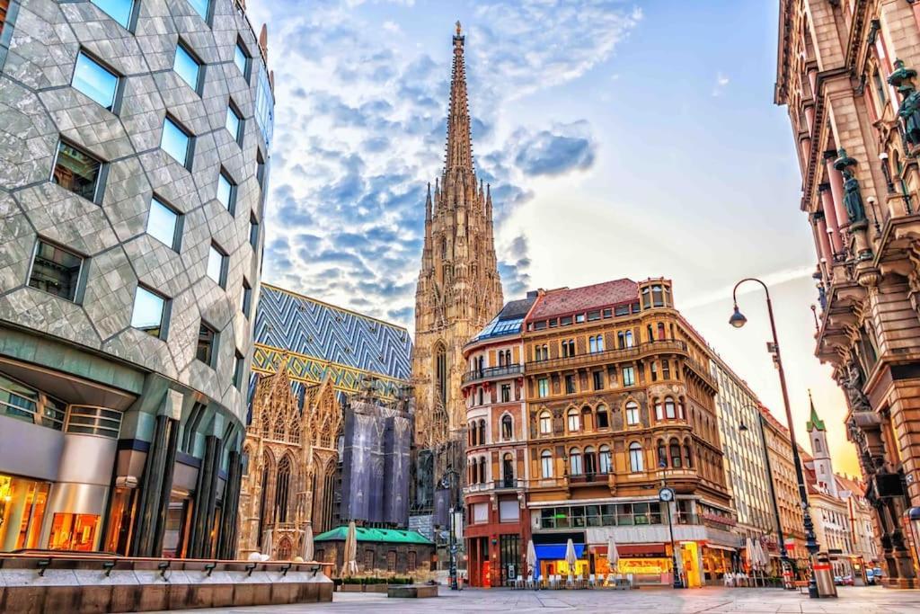Design Apartment In The Centre Of Wien Exteriör bild