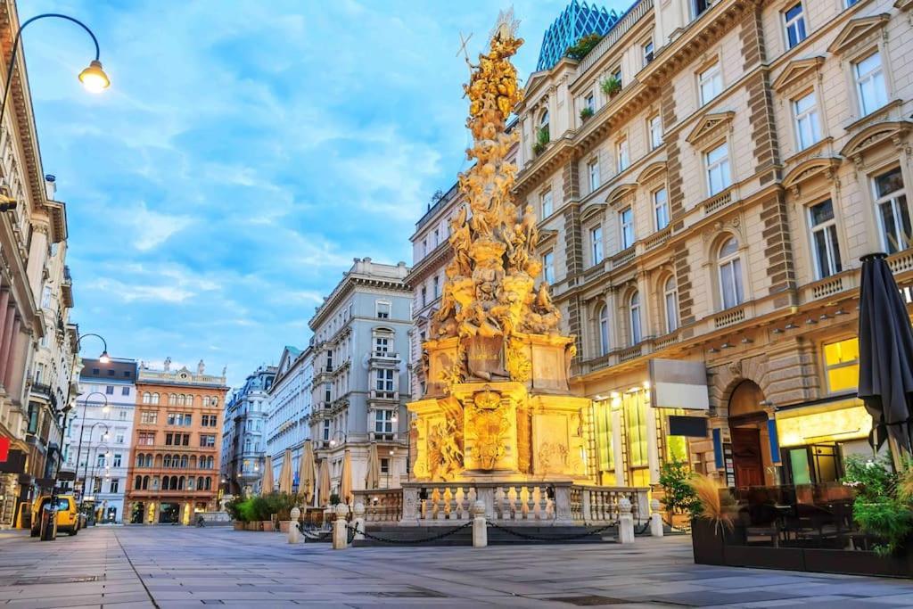 Design Apartment In The Centre Of Wien Exteriör bild