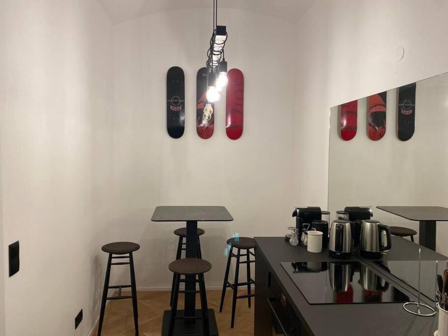 Design Apartment In The Centre Of Wien Exteriör bild